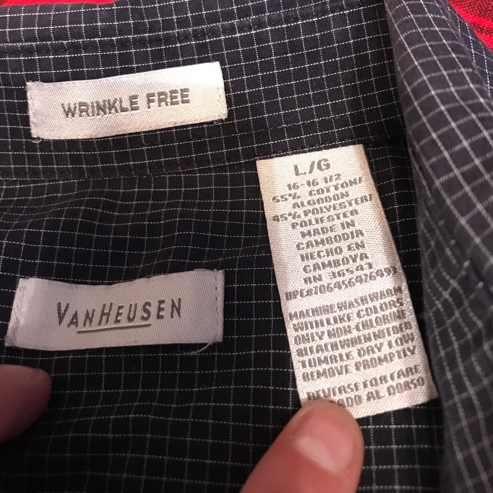 ⭐️Van Heusen button-up